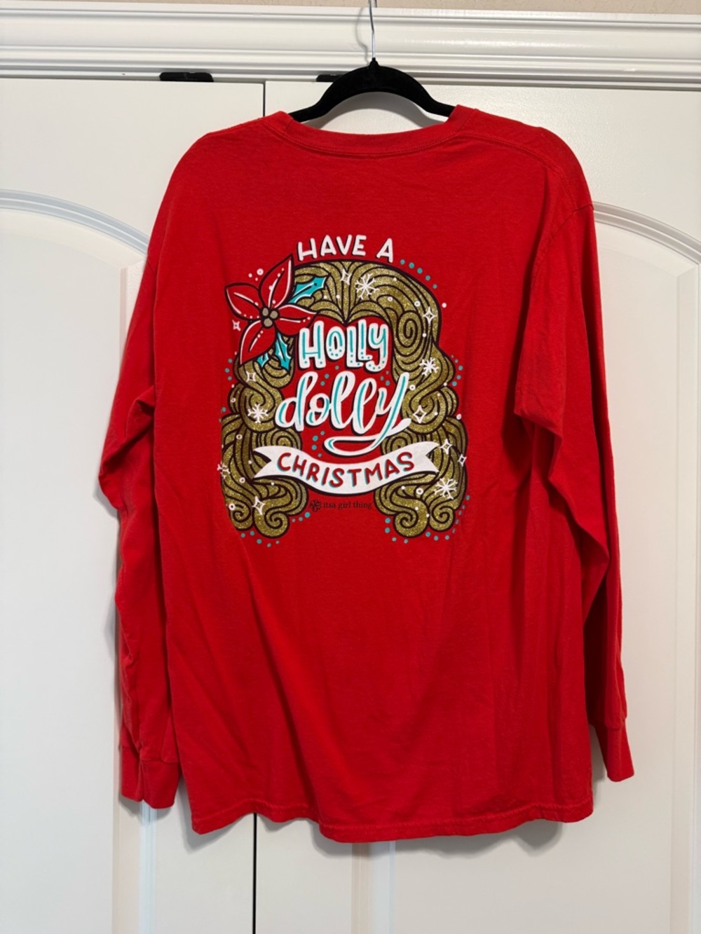 “Holly Dolly Christmas” Long Sleeve Tee